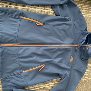 North Face Women’s M Shell Jacket